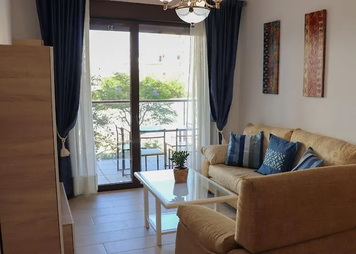 Oasis In With Parking 5min From The Daire Estepona