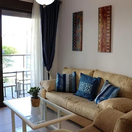 Oasis In With Parking 5min From The Апартаменты