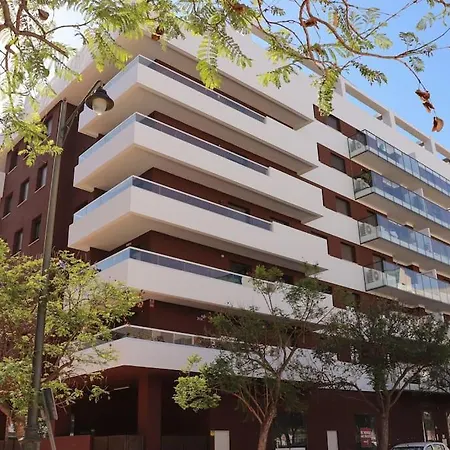 Oasis In With Parking 5min From The *